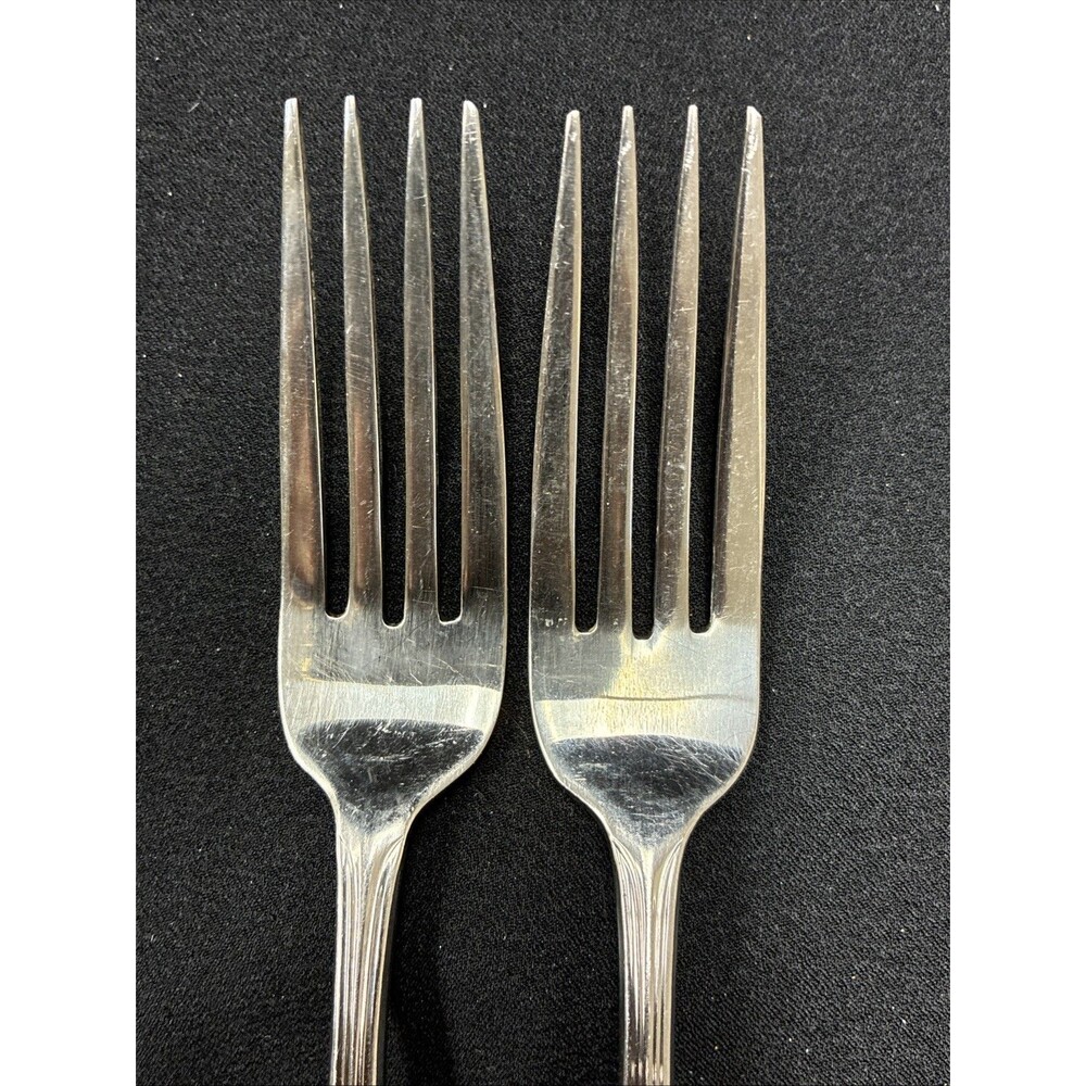 Reed & Barton COLBY Dinner Forks Set of 2 18/10 Stainless China 8-1/8" Timeless - Picture 5 of 11